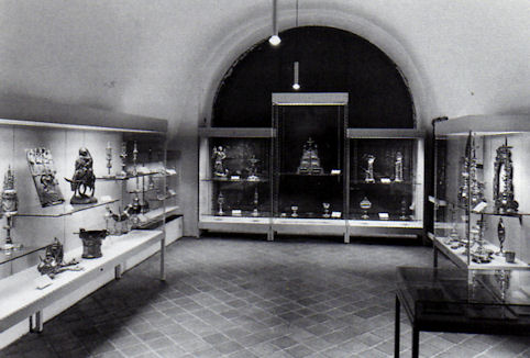 Innenansicht der Schatzkammer mit Blick auf die Willibrordi-Arche